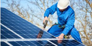 Installation Maintenance Panneaux Solaires Photovoltaïques à Fericy
